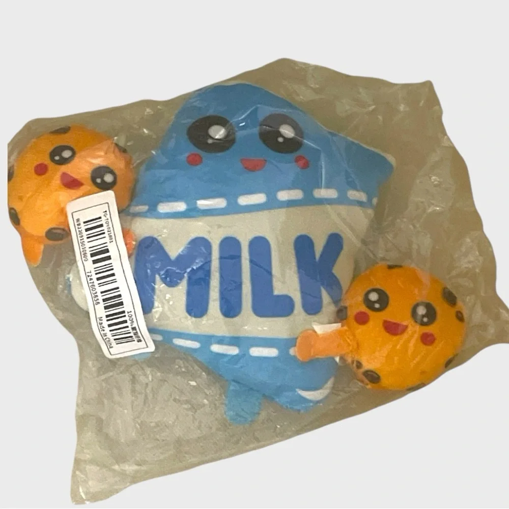 Puppy & Cat Squeaky Plush Milk Pattern Interactive Toy